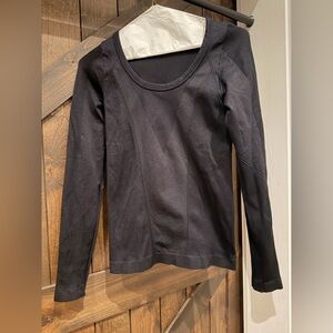 Alala Black Long Sleeve Top